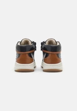 Friboo Leather - Zapatillas Altas - Dark Blue 8 Friboo Leather - Zapatillas Altas - Dark Blue -Tienda de moda infantil. 2e4d57a511ed4102834e560a2e4219fd