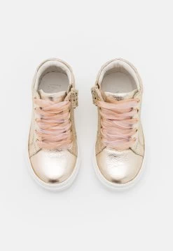 Friboo Leather - Zapatillas Altas - Gold -Tienda de moda infantil. 359f006ce3634c93b18b7e5950173614