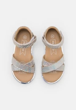 Friboo Holographic Leather - Sandalias - Silver 9 Friboo Holographic Leather - Sandalias - Silver -Tienda de moda infantil. 41c6a42746674ce0aa1e4b078fb79ccc
