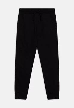 Friboo Unisex 3 Pack - Pantalones Deportivos - Grey/Blue/Black 6 Friboo Unisex 3 Pack - Pantalones Deportivos - Grey/Blue/Black -Tienda de moda infantil. 4efab227f2164c65b7eea2f678c1e271