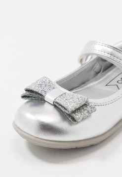 Friboo Bailarinas Con Hebilla - Silver -Tienda de moda infantil. 4f282dc525cc4d16b413625f427311a5