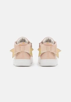 Friboo Zapatillas Altas - Beige -Tienda de moda infantil. 6a0d76a04b05400d8dc7a5709372d7c9