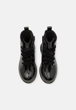 Friboo Botines Con Cordones - Black 9 Friboo Botines Con Cordones - Black -Tienda de moda infantil. 6b7f381ff0544329beef09129f7524c1