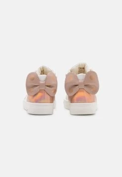 Friboo Disney Minnie Mouse - Zapatillas Altas - White -Tienda de moda infantil. 6c4943c1394a4c73a76e6317ae180867