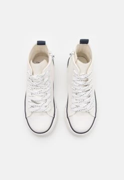 Friboo Disney Mickey Mouse & Minnie Mouse - Zapatillas Altas - White -Tienda de moda infantil. 826cb9a33f88420b8d6d131a05662c05