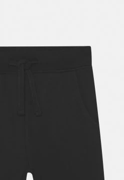 Friboo 3 Pack - Pantalones Deportivos - Grey/Blue/Black 7 Friboo 3 Pack - Pantalones Deportivos - Grey/Blue/Black -Tienda de moda infantil. 9d5b3ca987654e6d867af0a47c9c00de