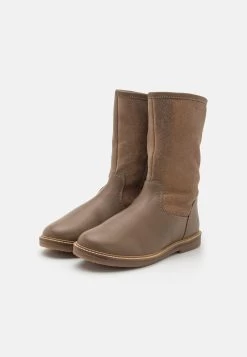 Friboo Leather - Botas - Taupe -Tienda de moda infantil. a6b3c67920994f22ac98224fda7b3ef5