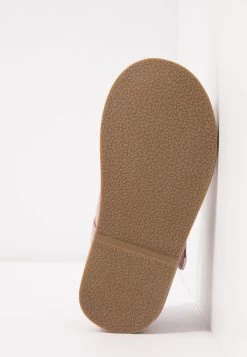 Friboo Bailarinas Con Hebilla - Rose -Tienda de moda infantil. b9a5eb86d2f04b09a9c8bb7e866831a6