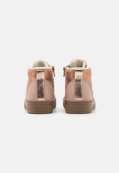 Friboo Zapatillas Altas - Multi-Coloured -Tienda de moda infantil. bdff02993c3246e4830afc06de2cbf11