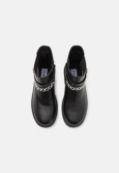 Friboo Botines Camperos - Black -Tienda de moda infantil. c73332edc5c749c2ac2ecd9d002cbb01