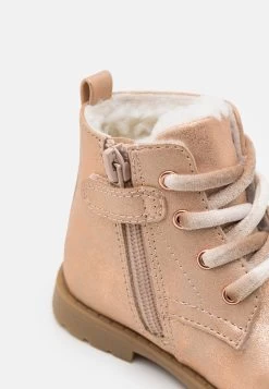 Friboo Botines Con Cordones - Rose Gold-Coloured 11 Friboo Botines Con Cordones - Rose Gold-Coloured -Tienda de moda infantil. d12d5369002d468ea9760662c3a6d199