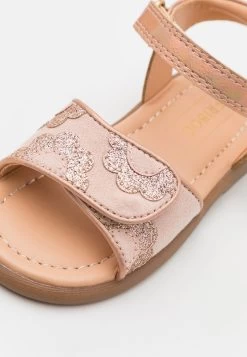 Friboo Sandalias - Rose Gold-Coloured -Tienda de moda infantil. f2bb630619c04facb8dc5735aa535090